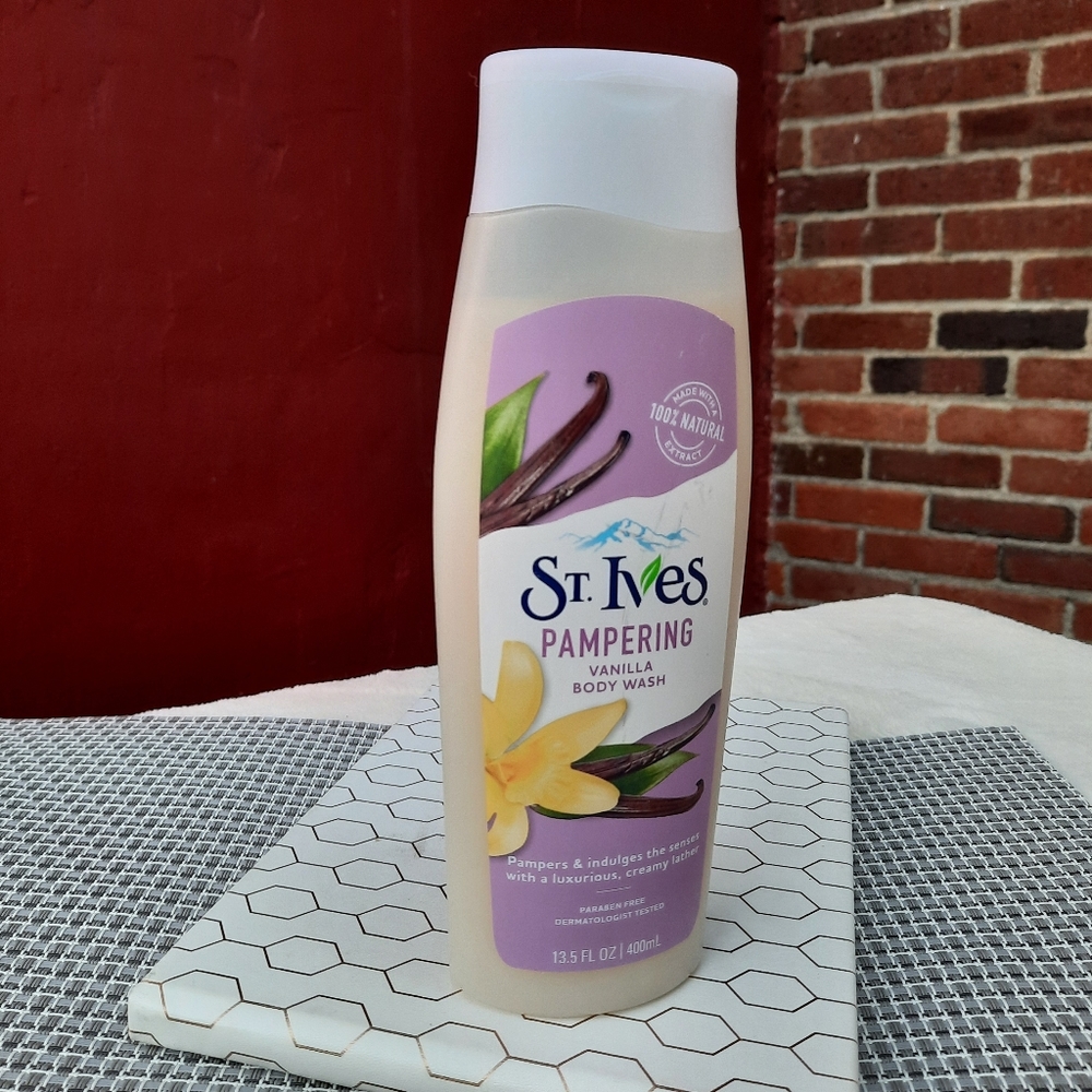 St. Ives Pampering Vanilla Paraben Free Body Wash